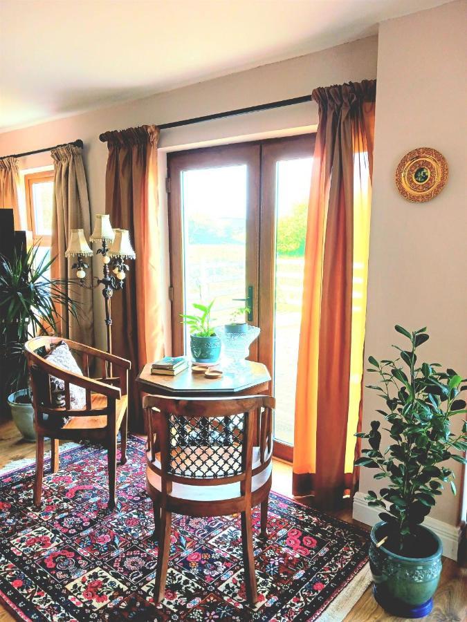 Rural Retreat Near Knock Apartment Ballyhaunis Exterior foto